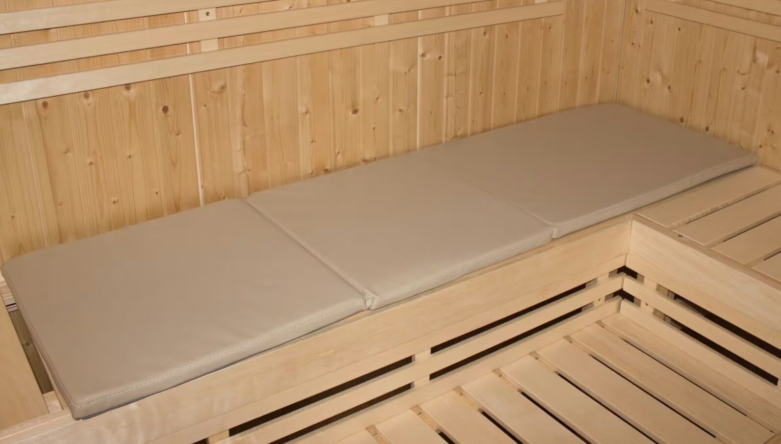 Sauna Mila 6 im Sparset / 9kW Bio-Ofen mit HUUM Wifi Steuerung